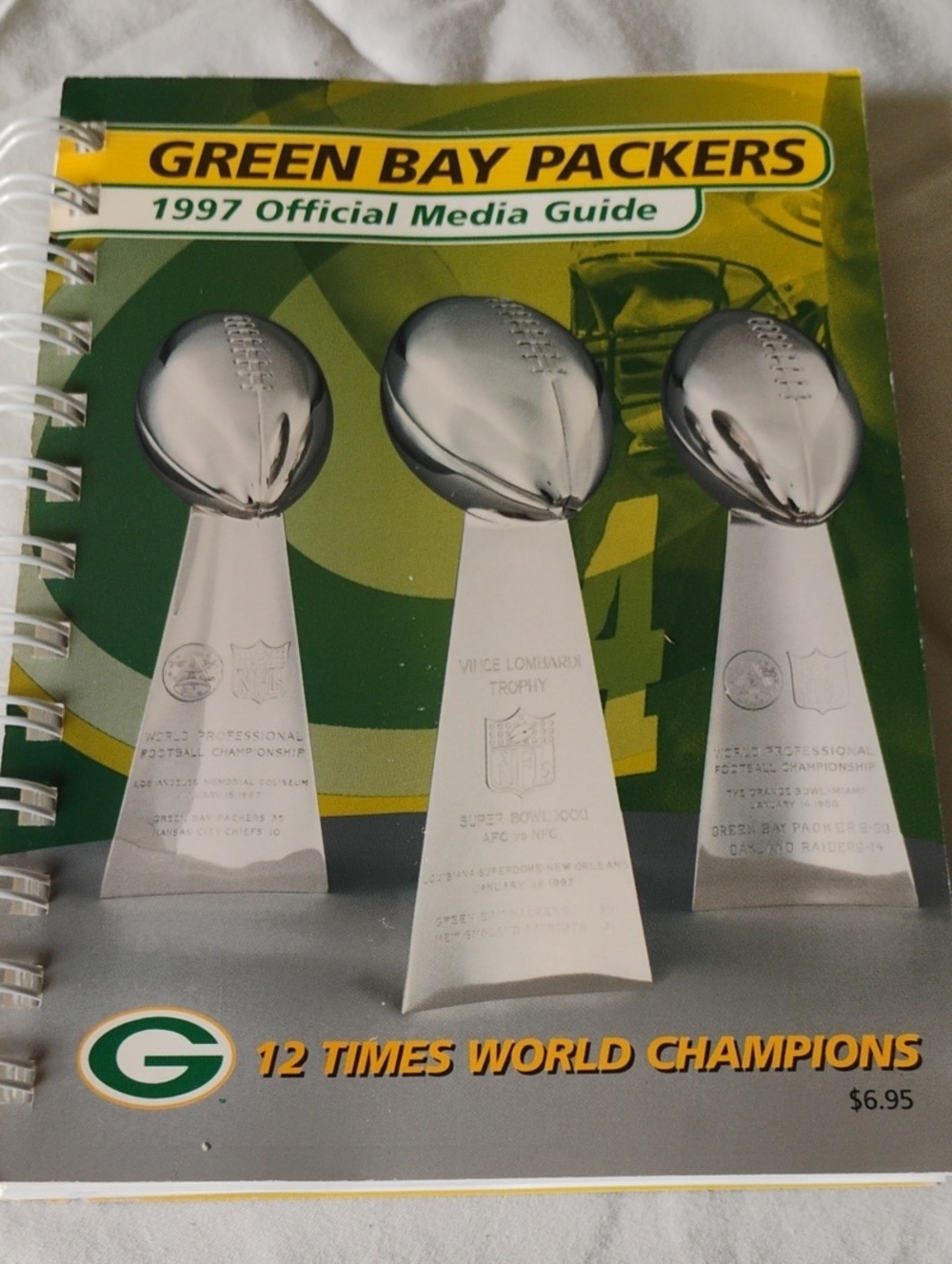 Green Bay Packers 1997 Official Media Guide - Green/Yellow